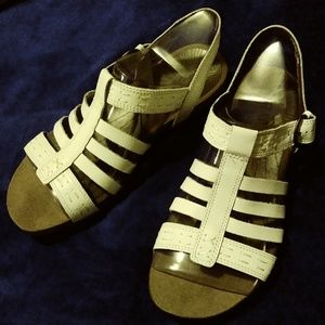 ARRAY "Fisherman" White Leather Sandal